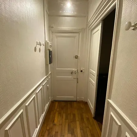 Apartman 14 Párizs